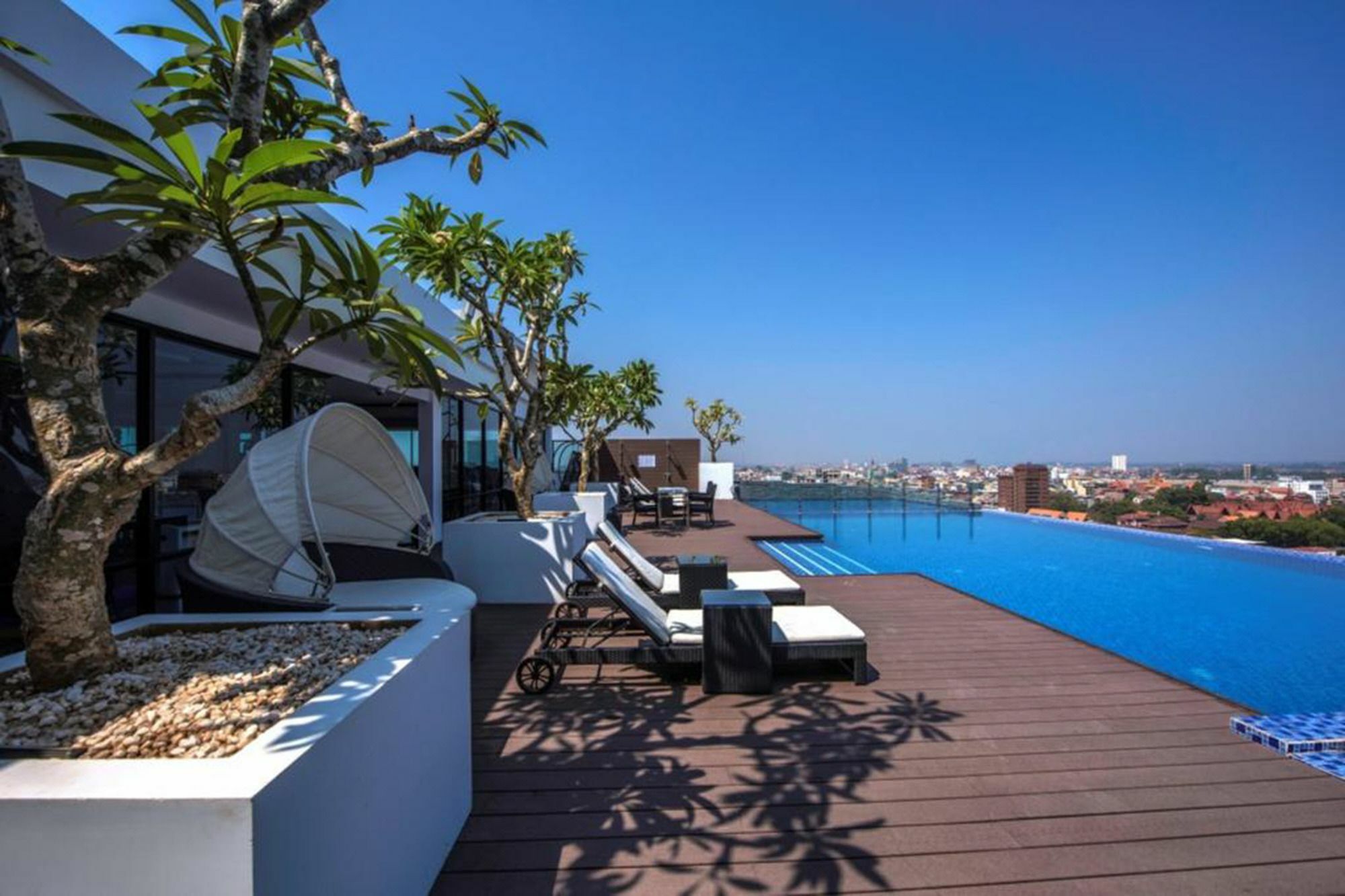 Maline Exclusive Serviced Apartments Phnom Penh Exterior photo